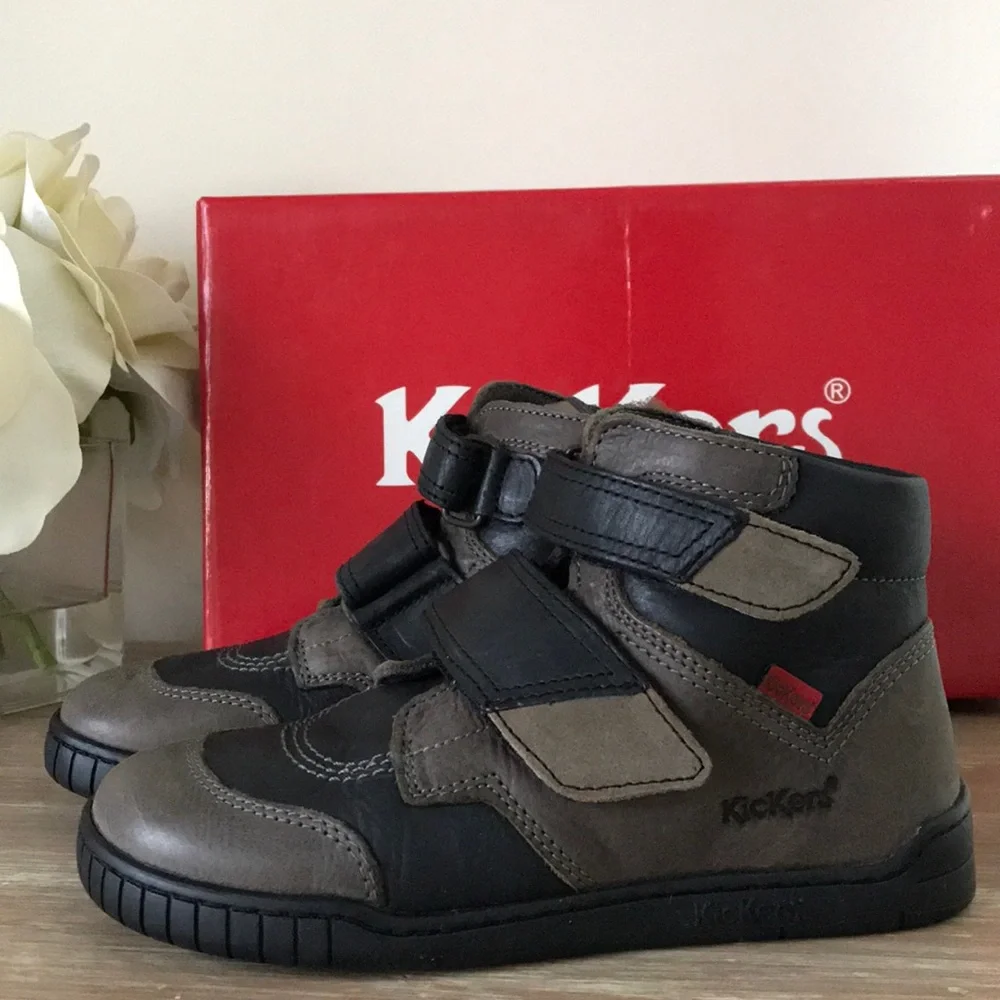 kICKERS BOOTS
